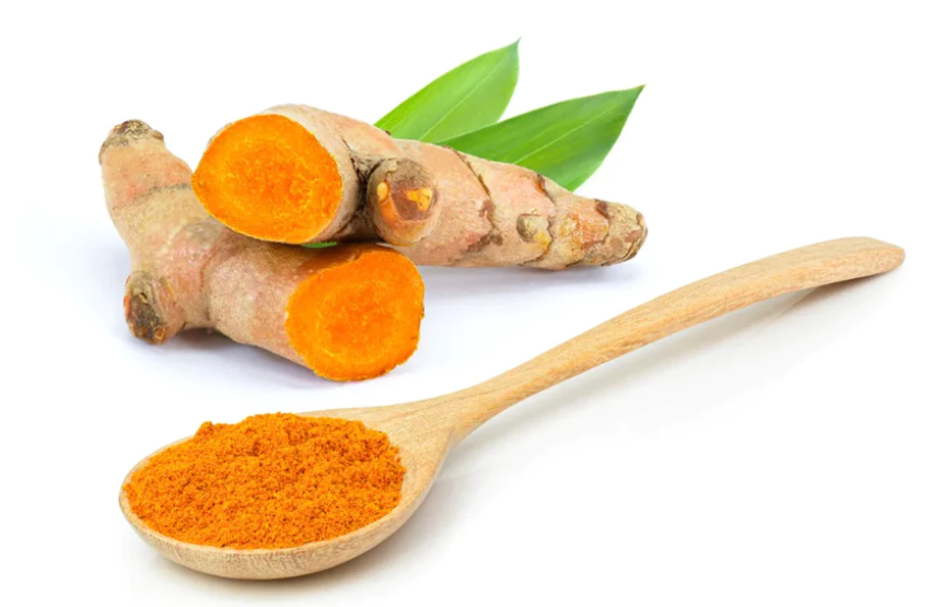 You Want Glowing and Brightening Skin? Turmeric Face Pack